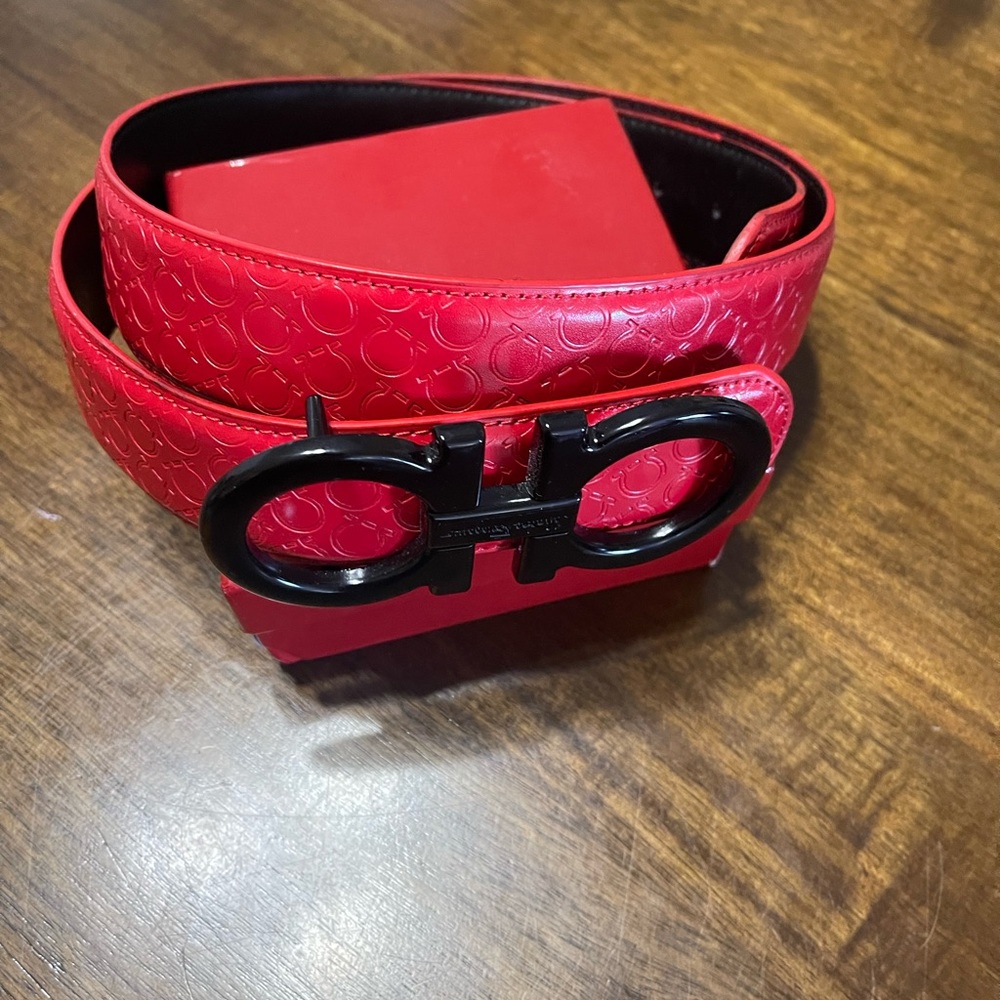 Mens RED W/ BLACK buckle belt 95cm